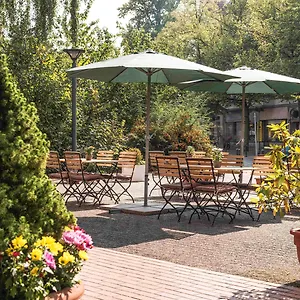 https://ibis-hotel-berlin-airport-tegel.find-berlin-hotels.com